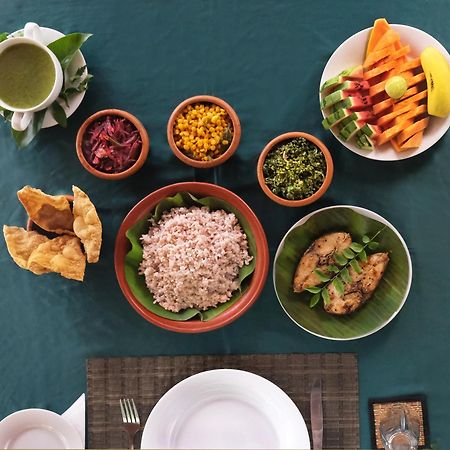 Chandra Villa Ayurveda Resort Bentota Kültér fotó