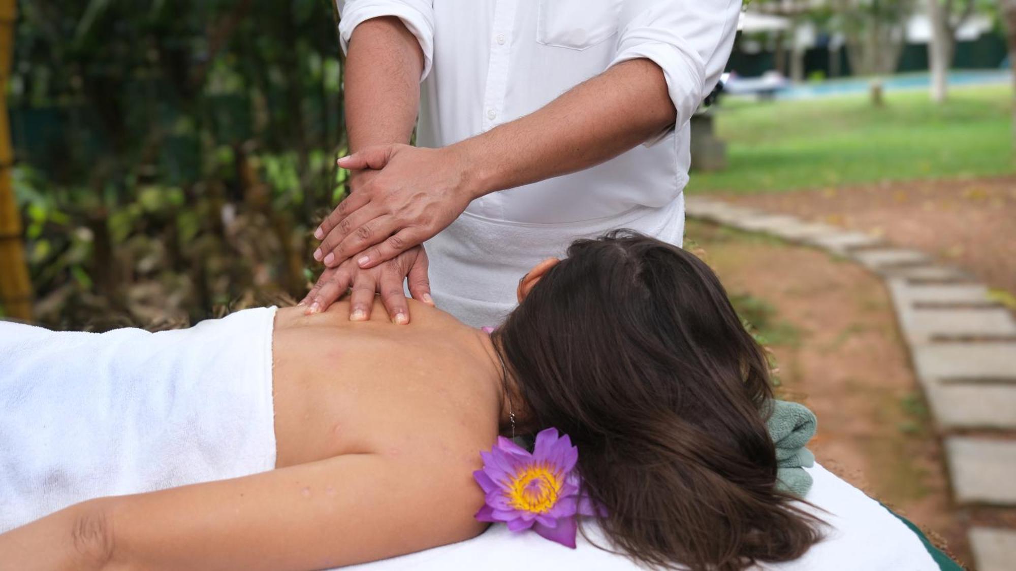 Chandra Villa Ayurveda Resort Bentota Kültér fotó
